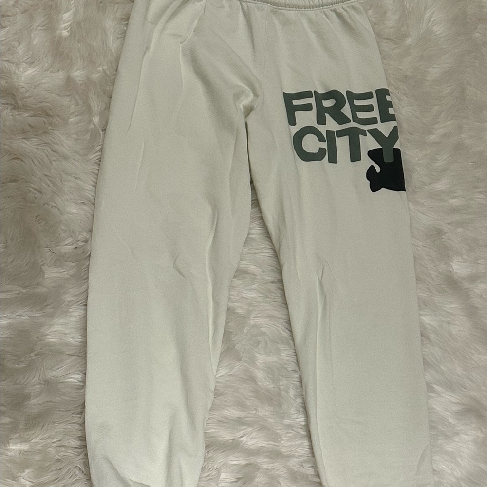 Free City Cream Sweatpants